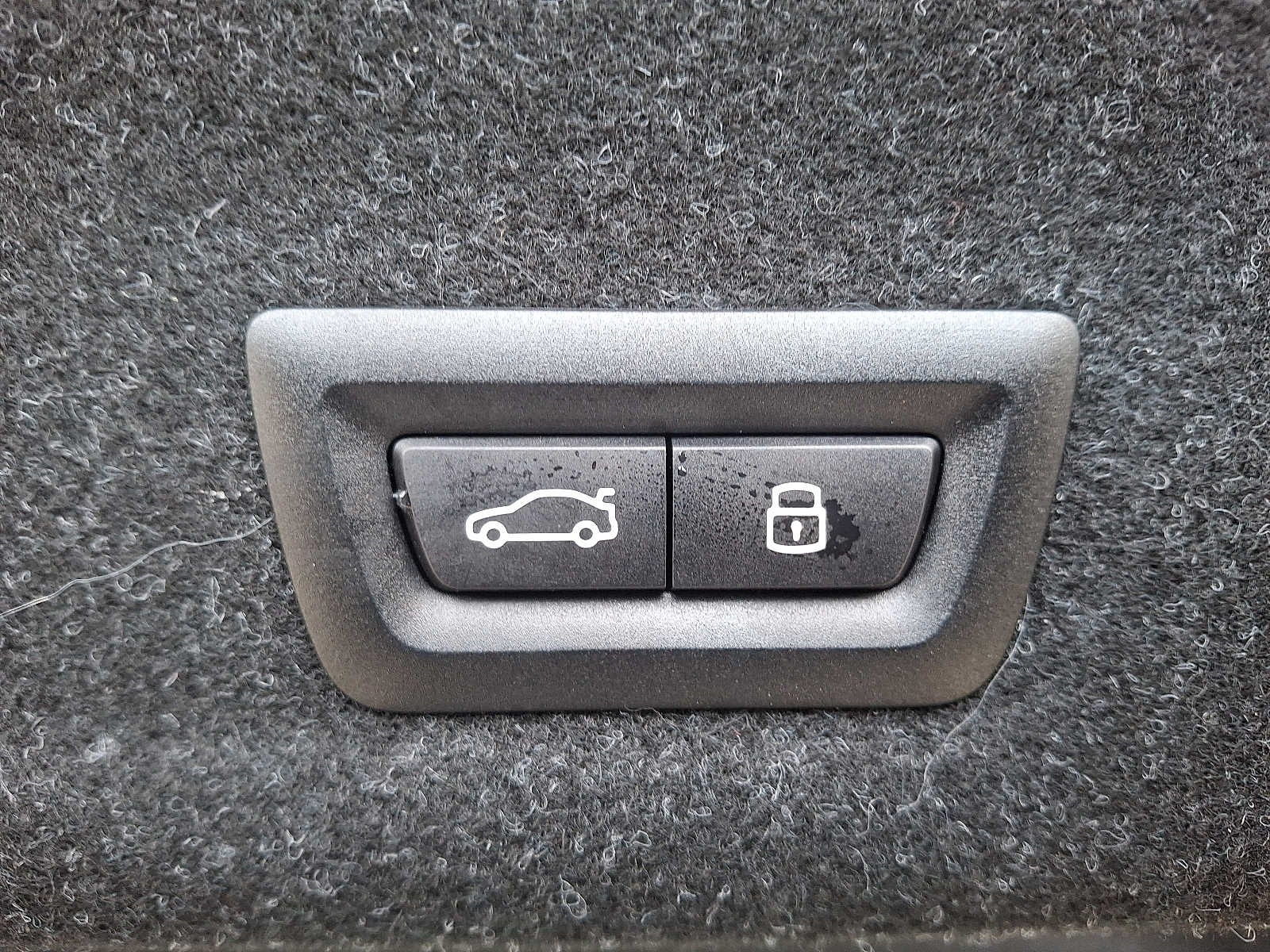 2025 BMW 3 Series 330i xDrive Sedan