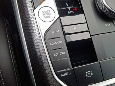 2025 BMW 3 Series 330i xDrive Sedan