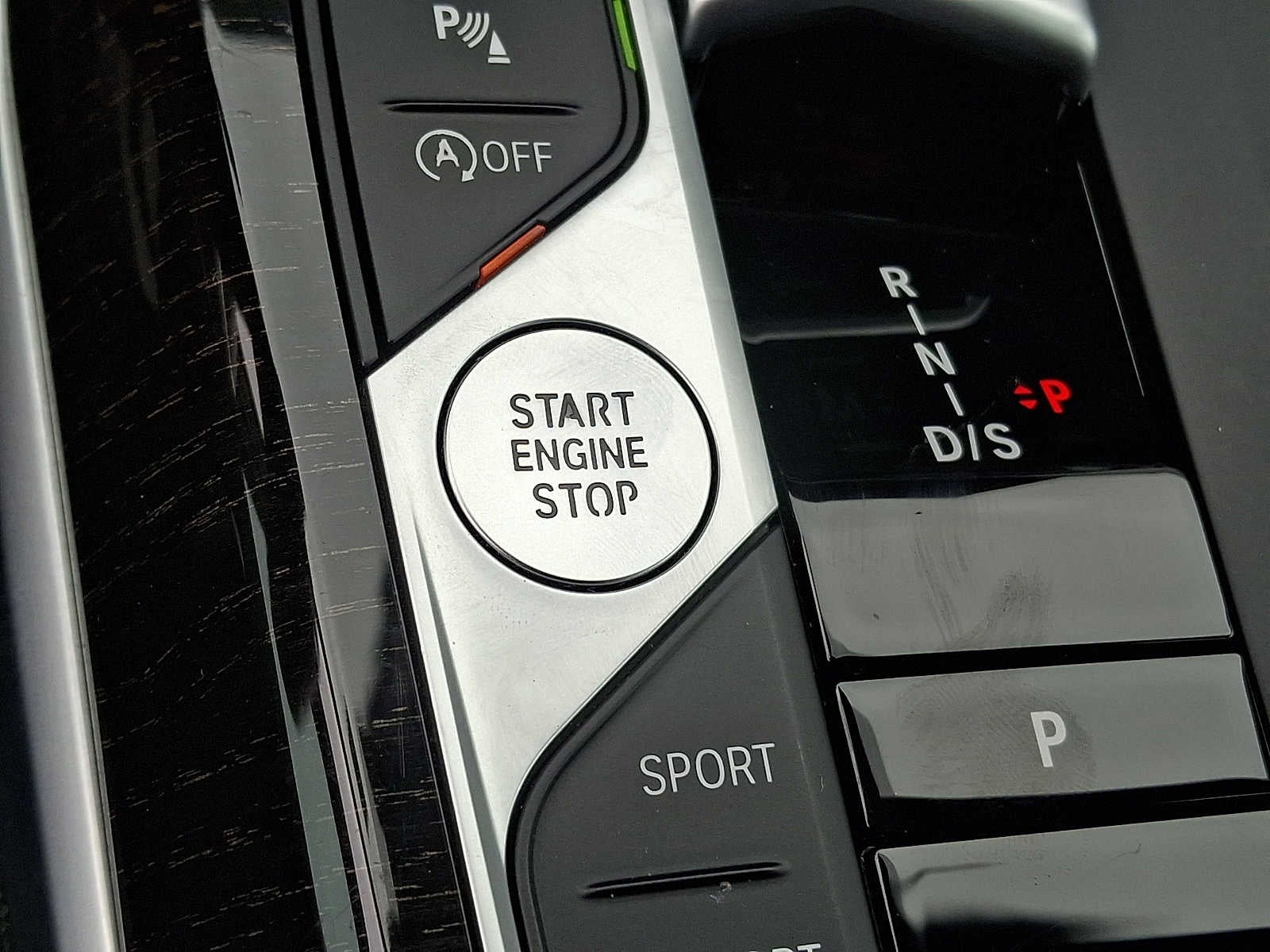 2023 BMW 3 Series 330i xDrive Sedan
