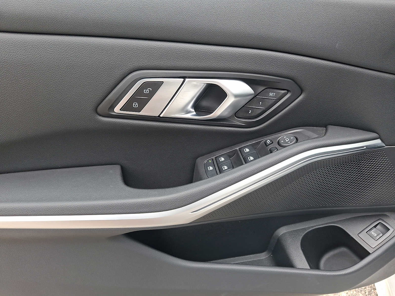 2023 BMW 3 Series 330i xDrive Sedan
