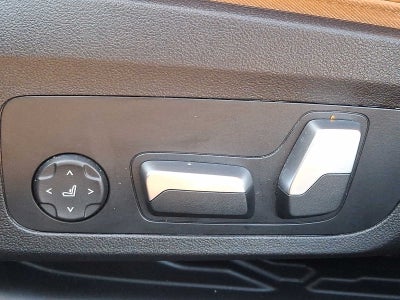 2023 BMW 3 Series 330i xDrive Sedan