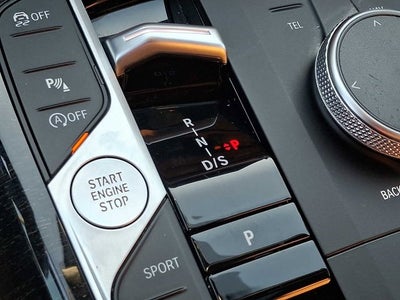 2023 BMW 3 Series 330i xDrive Sedan