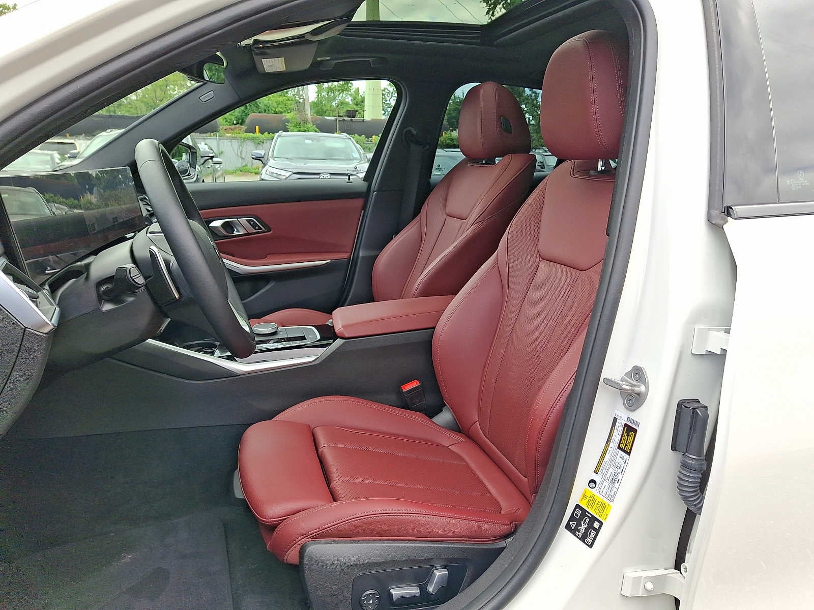 2023 BMW 3 Series 330i xDrive Sedan