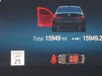 2023 BMW 3 Series 330i xDrive Sedan