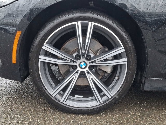 2023 BMW 3 Series 330i xDrive Sedan