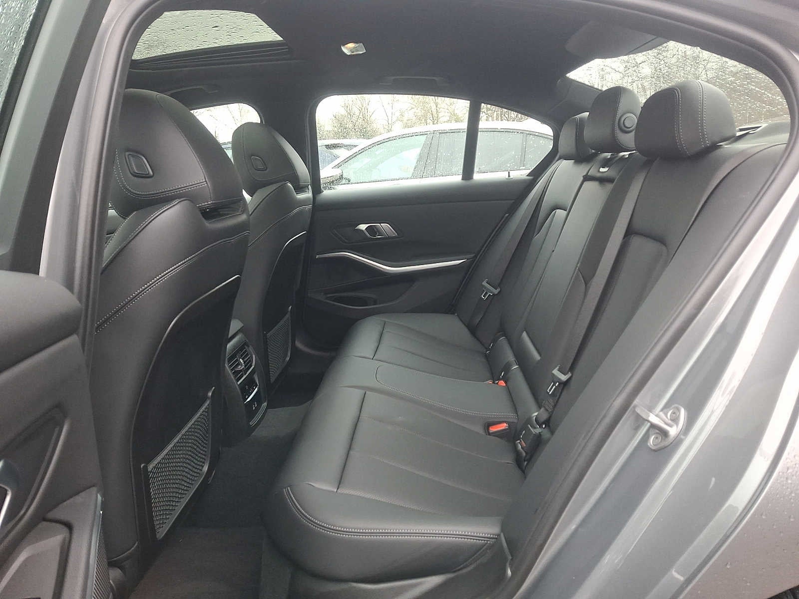 2023 BMW 3 Series 330i xDrive Sedan