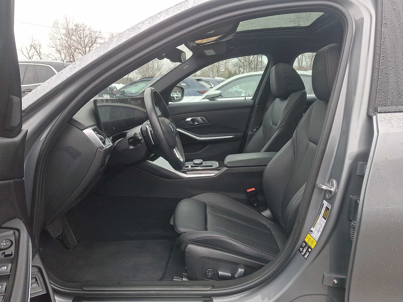 2023 BMW 3 Series 330i xDrive Sedan