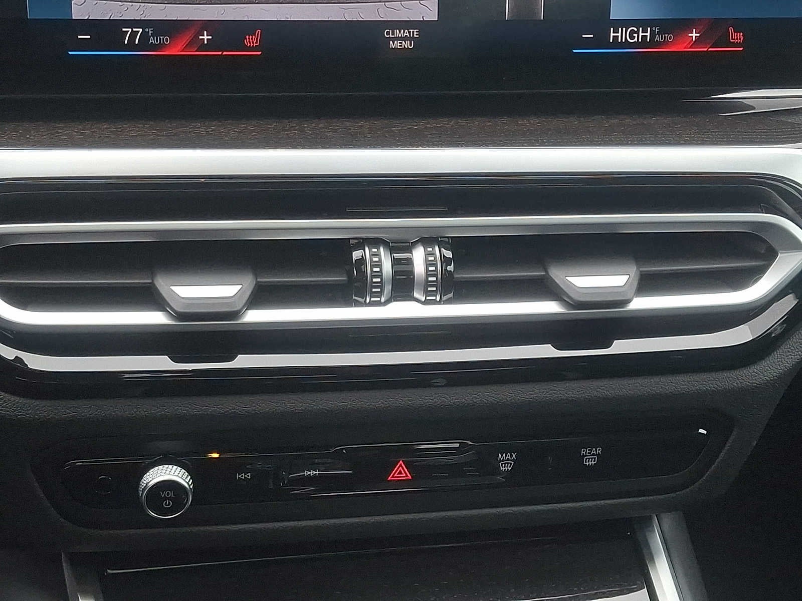 2023 BMW 3 Series 330i xDrive Sedan