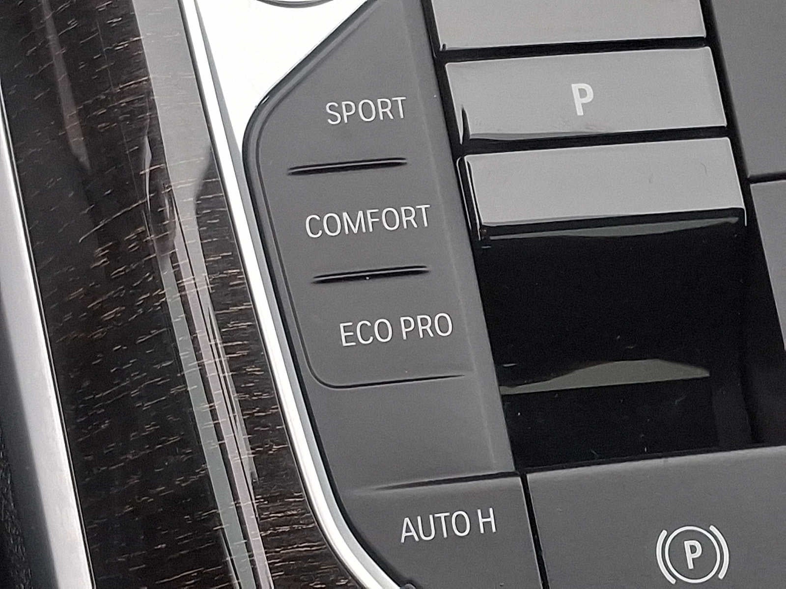 2023 BMW 3 Series 330i xDrive Sedan