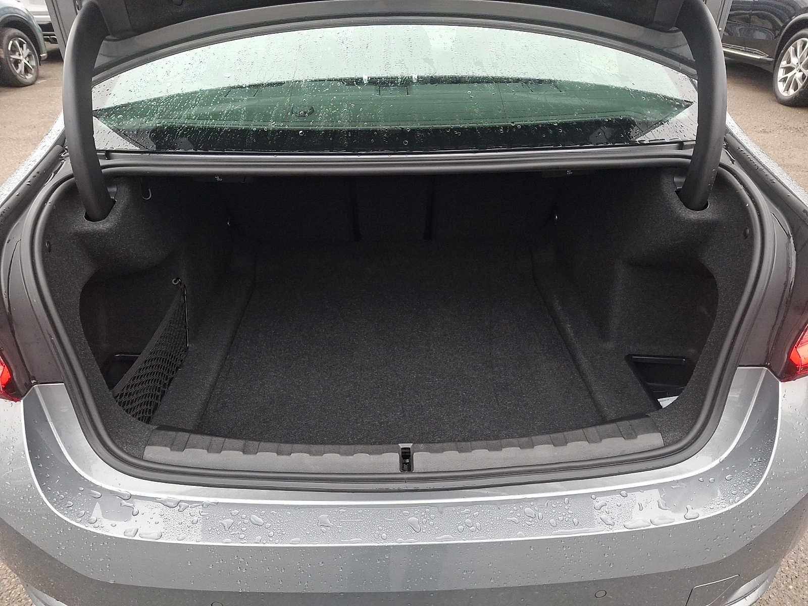 2023 BMW 3 Series 330i xDrive Sedan