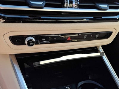 2023 BMW 3 Series 330i xDrive Sedan