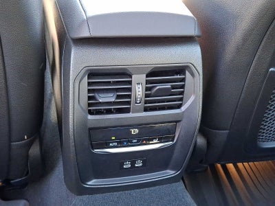 2023 BMW 3 Series 330i xDrive Sedan