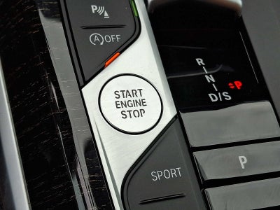 2023 BMW 3 Series 330i xDrive Sedan