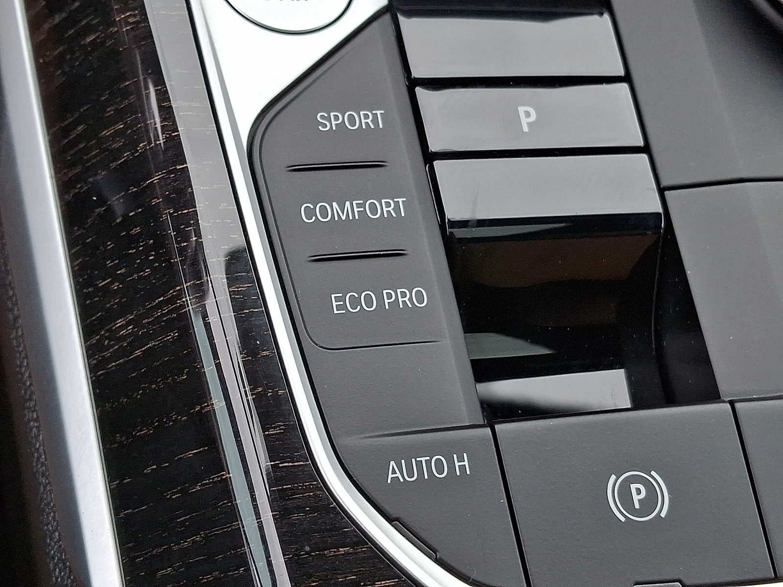 2023 BMW 3 Series 330i xDrive Sedan