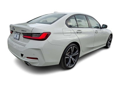 2023 BMW 3 Series 330i xDrive Sedan