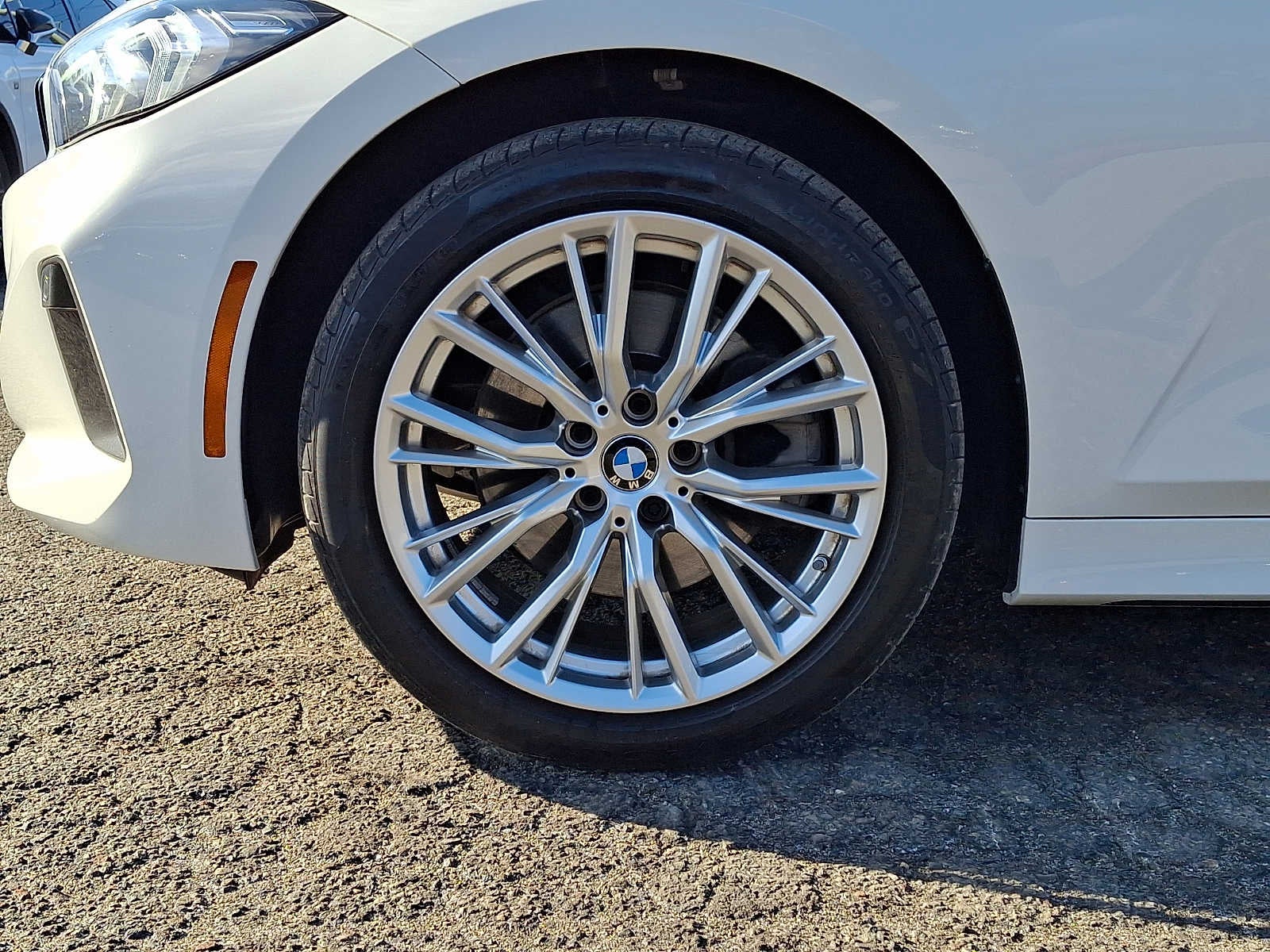 2023 BMW 3 Series 330i xDrive Sedan