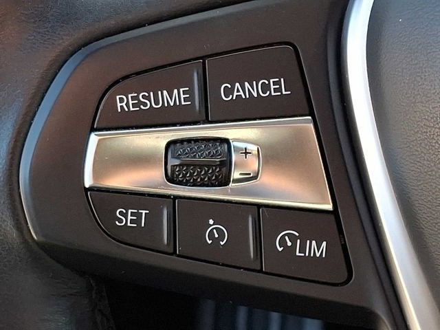 2023 BMW 3 Series 330i xDrive Sedan