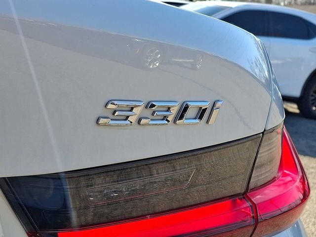 2023 BMW 3 Series 330i xDrive Sedan