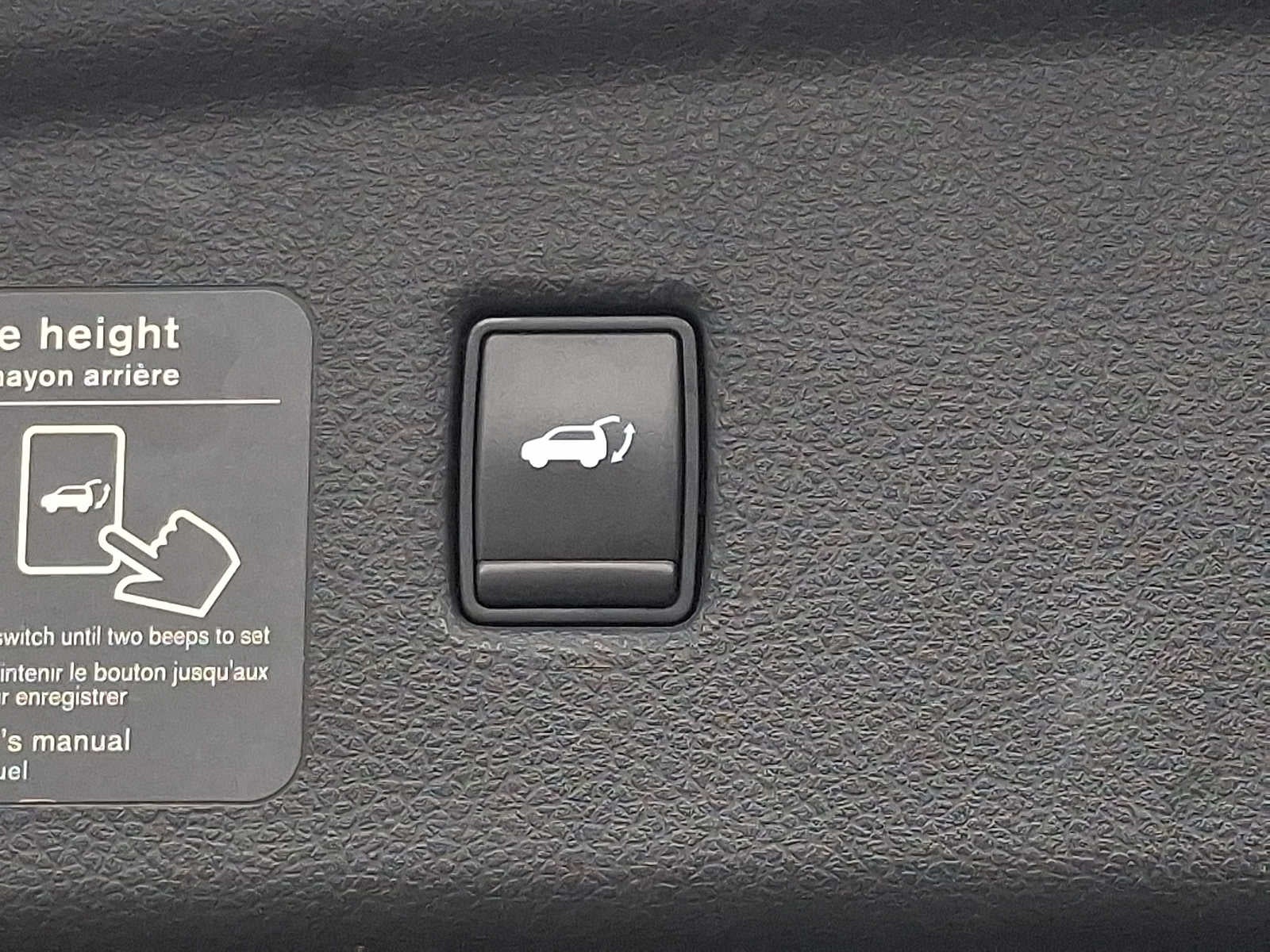 2022 INFINITI QX50 LUXE AWD