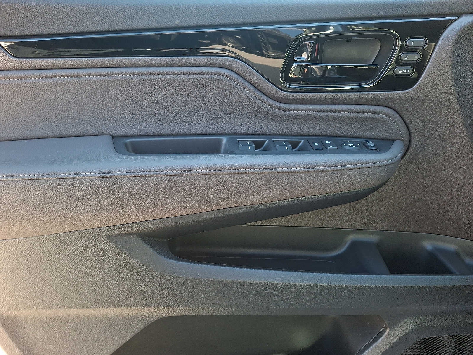 2024 Honda Odyssey Touring Auto