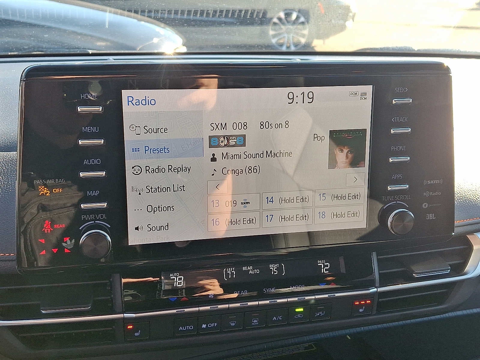 2022 Toyota Sienna XSE AWD 7-Passenger