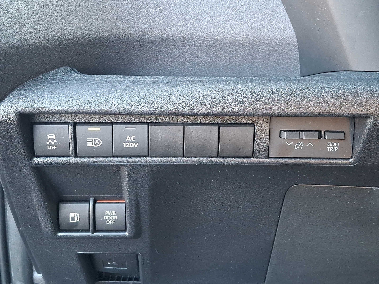 2022 Toyota Sienna XSE AWD 7-Passenger