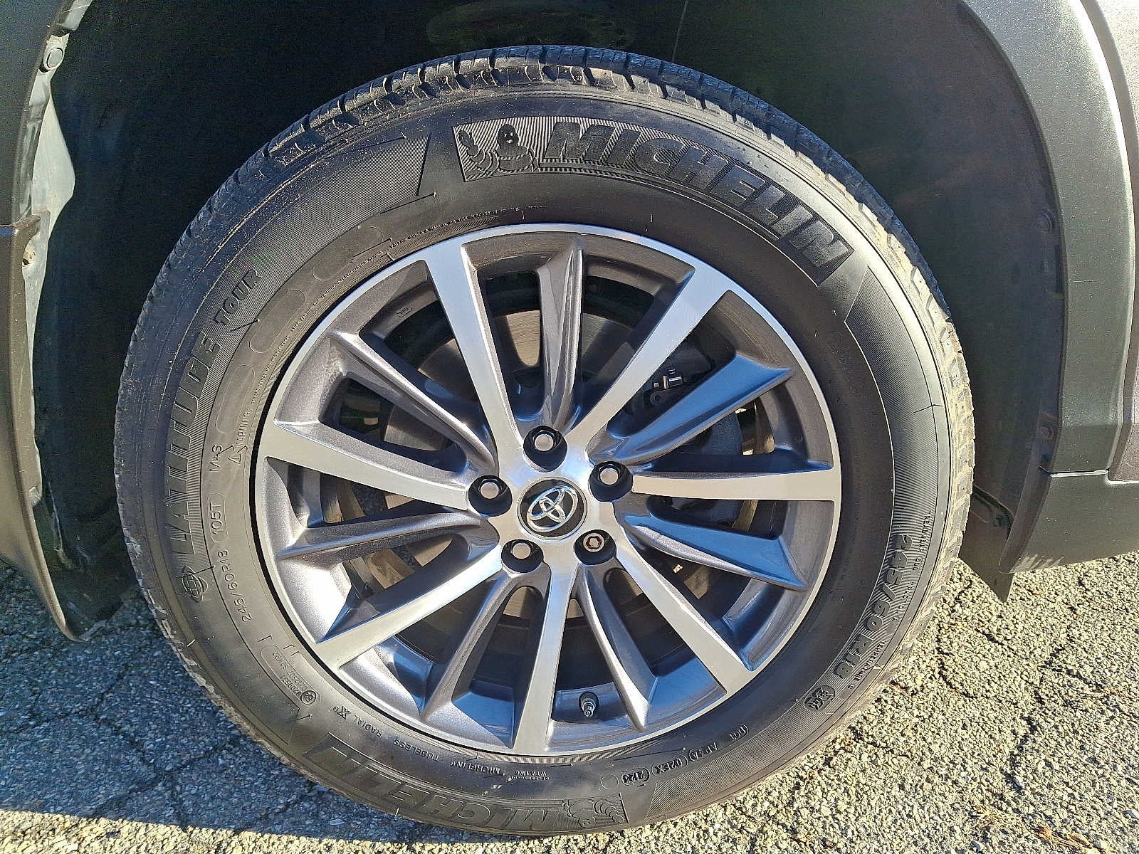 2018 Toyota Highlander XLE V6 AWD