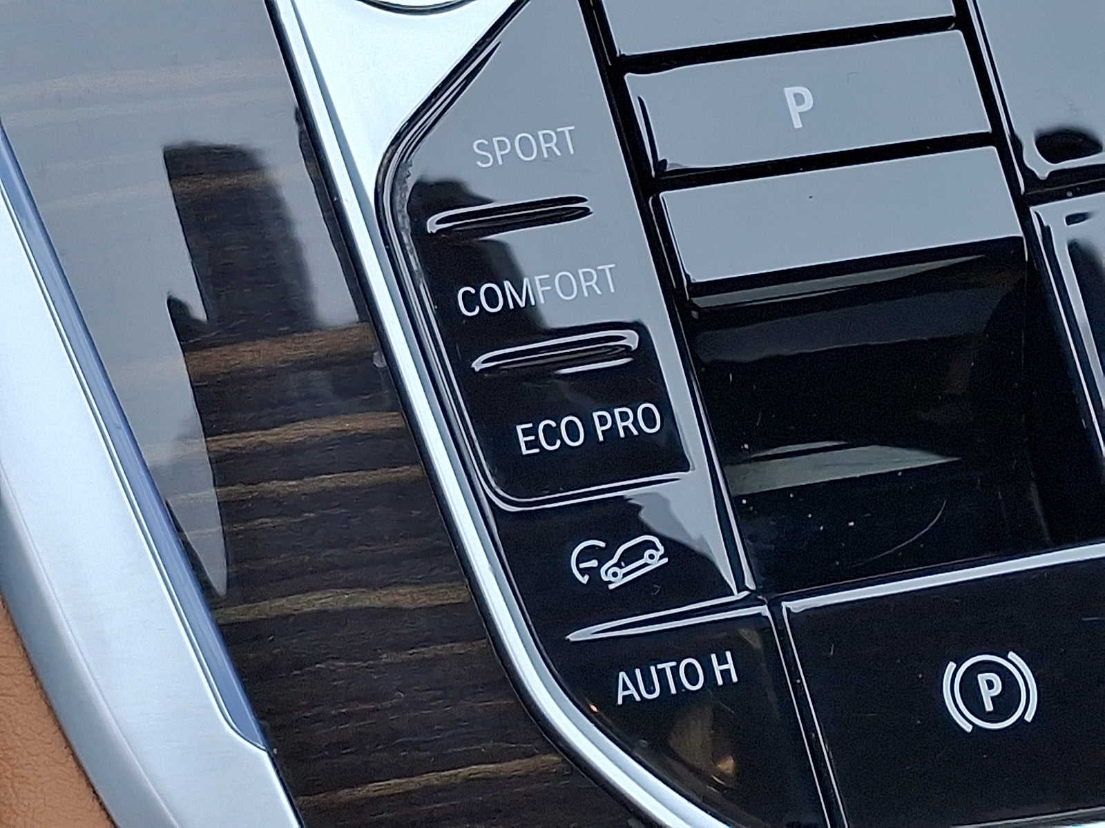 2024 BMW X7 xDrive40i Sports Activity Vehicle