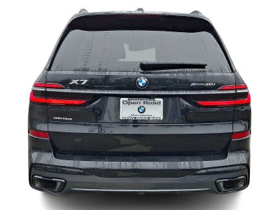 2024 BMW X7 xDrive40i Sports Activity Vehicle