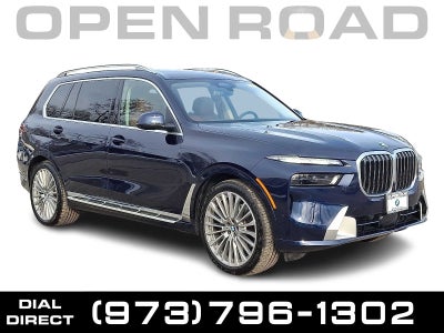 2025 BMW X7 xDrive40i Sports Activity Vehicle