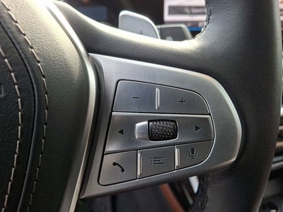 2025 BMW X7 xDrive40i Sports Activity Vehicle