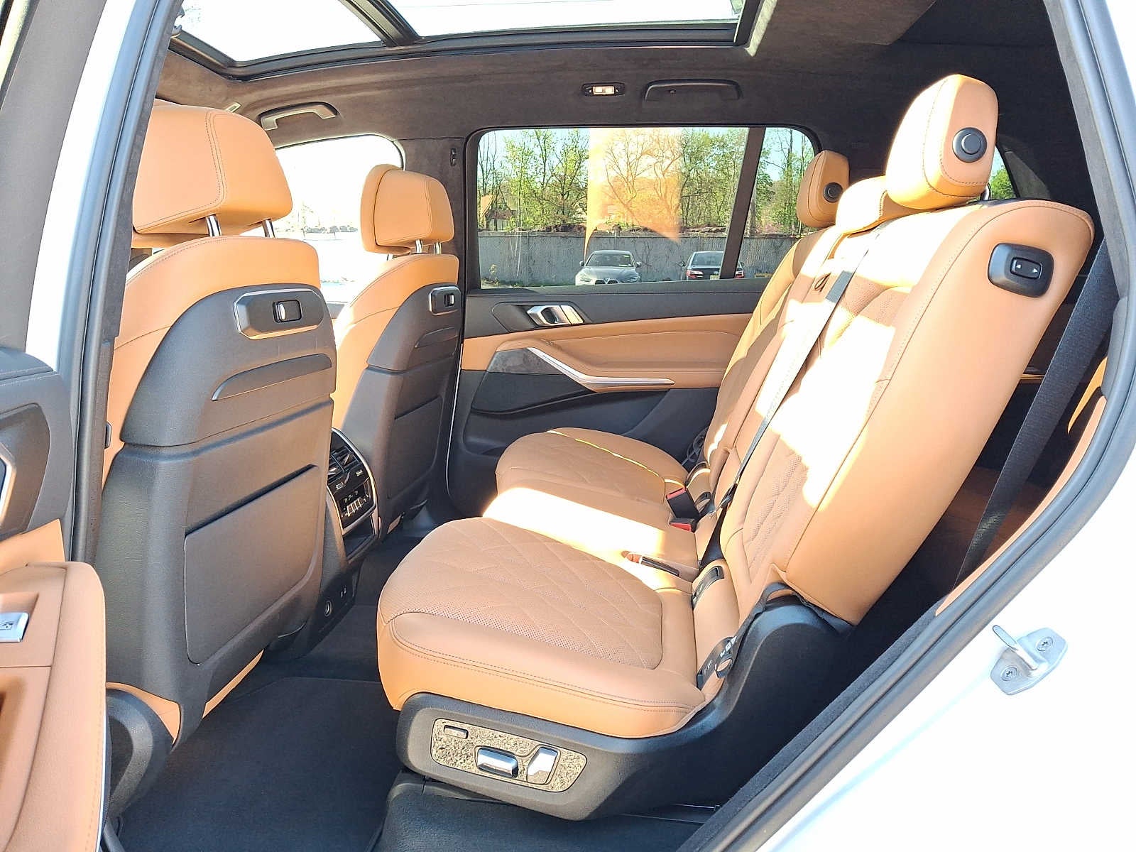 2024 BMW X7 xDrive40i Sports Activity Vehicle