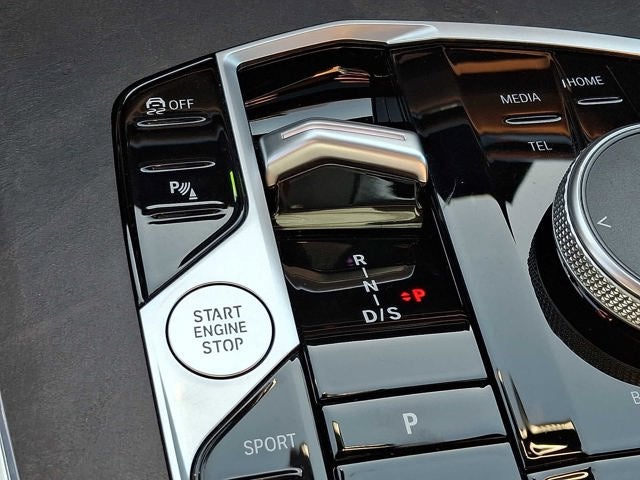 2024 BMW X7 xDrive40i Sports Activity Vehicle