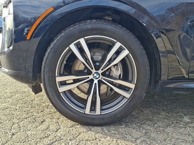 2024 BMW X7 xDrive40i Sports Activity Vehicle