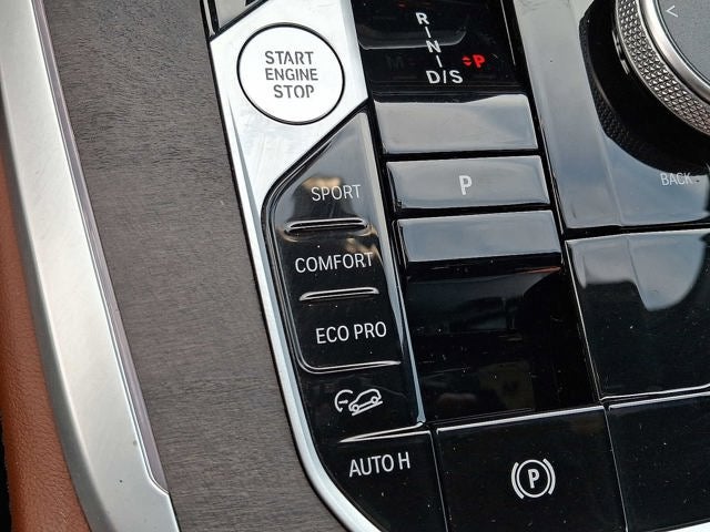 2023 BMW X7 xDrive40i Sports Activity Vehicle