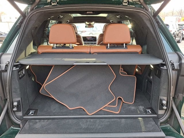 2023 BMW X7 xDrive40i Sports Activity Vehicle