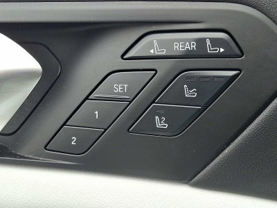 2023 BMW X7 xDrive40i Sports Activity Vehicle