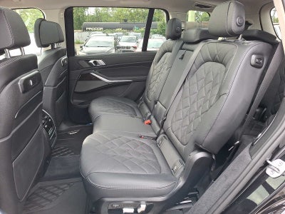2024 BMW X7 xDrive40i Sports Activity Vehicle