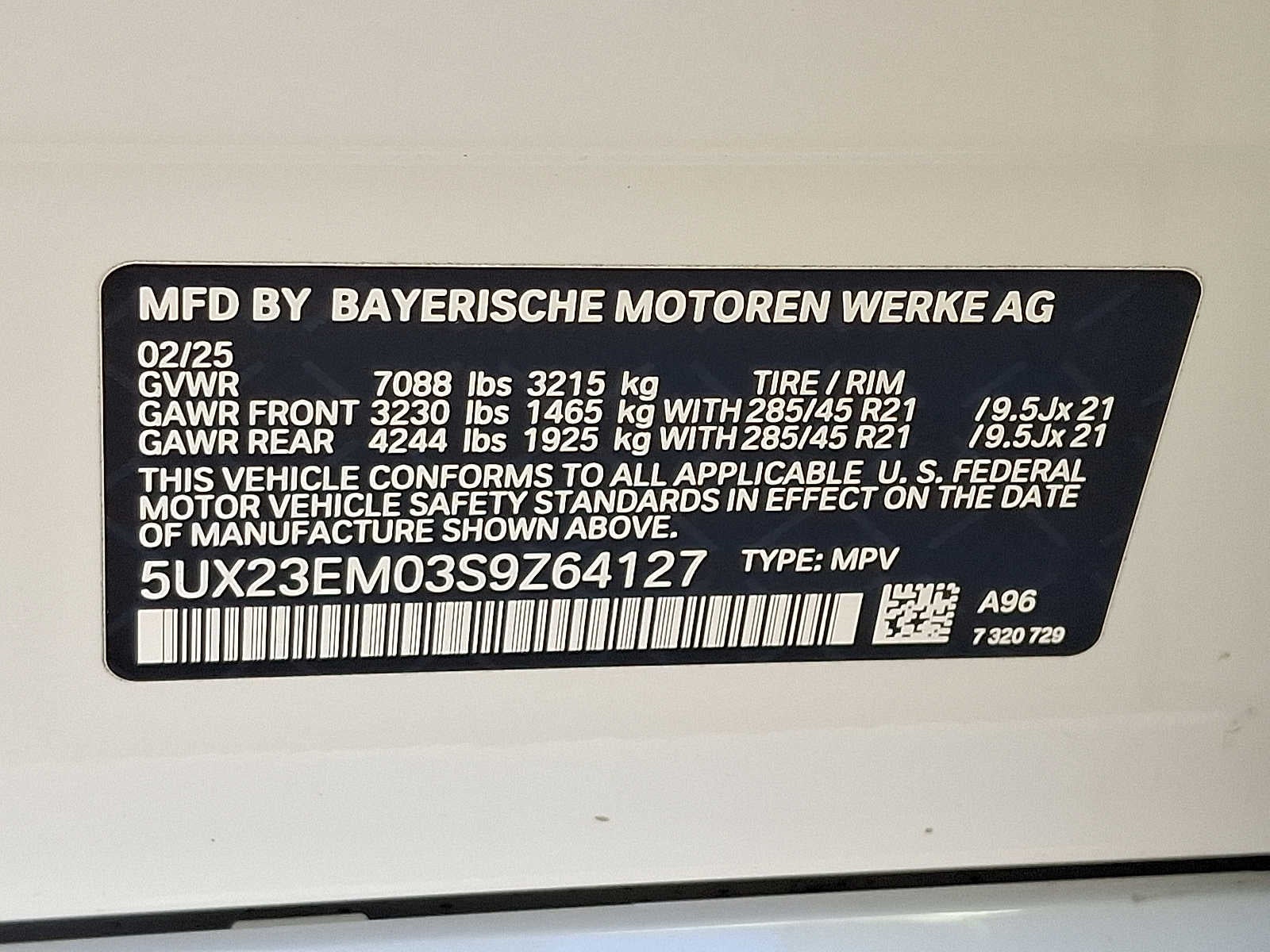 2025 BMW X7 xDrive40i Sports Activity Vehicle