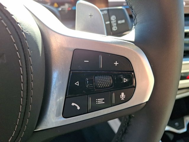 2025 BMW X7 xDrive40i Sports Activity Vehicle