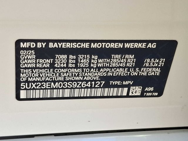 2025 BMW X7 xDrive40i Sports Activity Vehicle