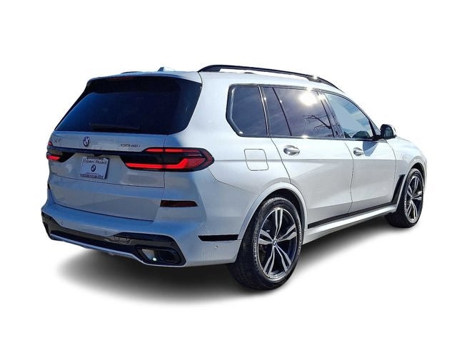 2025 BMW X7 xDrive40i Sports Activity Vehicle