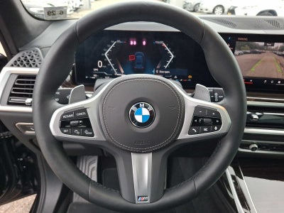 2025 BMW X7 xDrive40i Sports Activity Vehicle