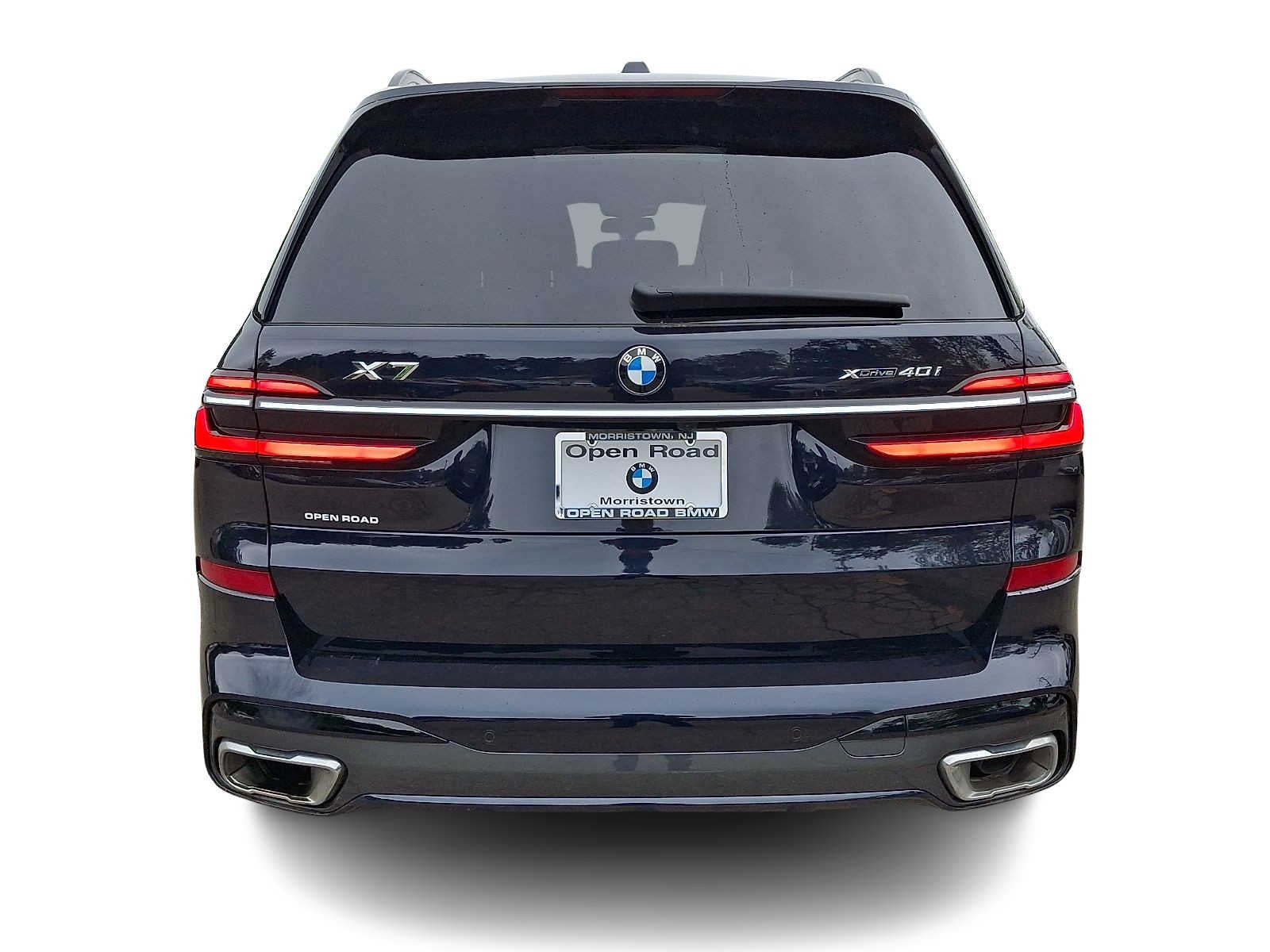 2025 BMW X7 xDrive40i Sports Activity Vehicle