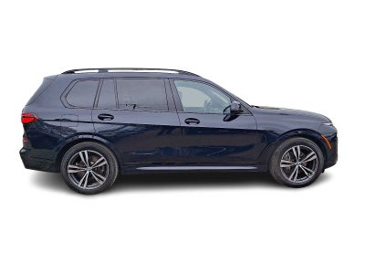 2025 BMW X7 xDrive40i Sports Activity Vehicle