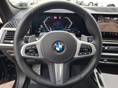 2025 BMW X7 xDrive40i Sports Activity Vehicle