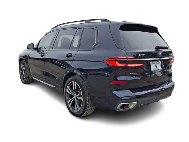 2025 BMW X7 xDrive40i Sports Activity Vehicle
