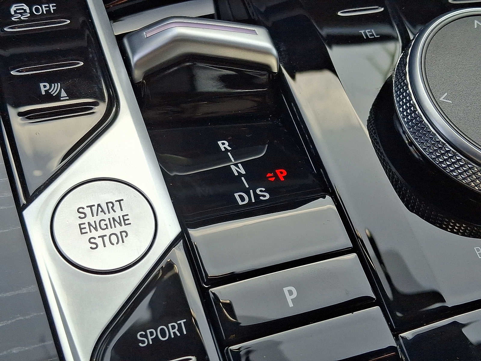 2023 BMW X7 xDrive40i Sports Activity Vehicle