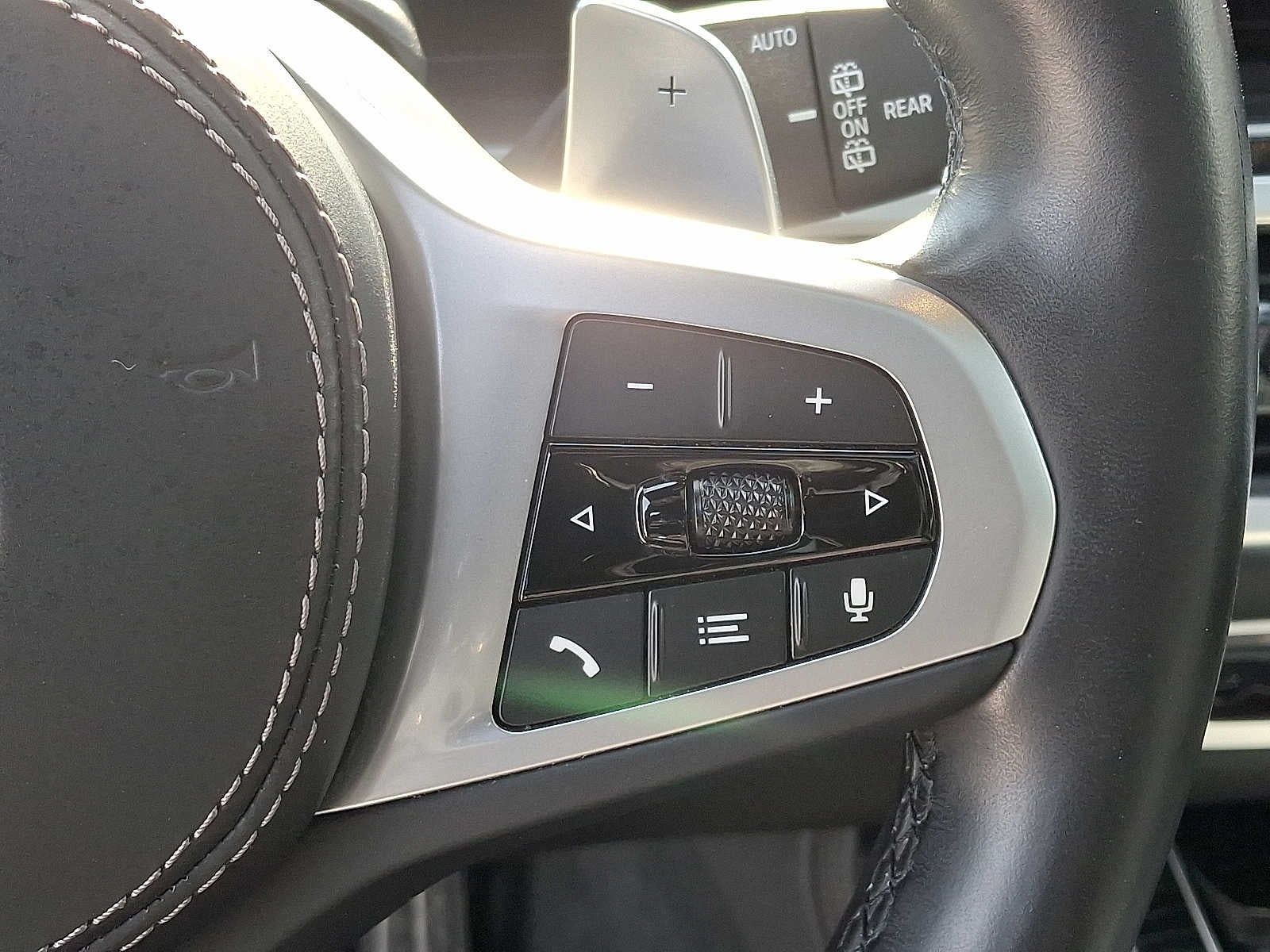 2023 BMW X7 xDrive40i Sports Activity Vehicle