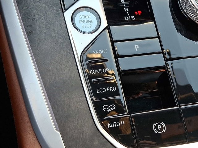 2024 BMW X7 xDrive40i Sports Activity Vehicle